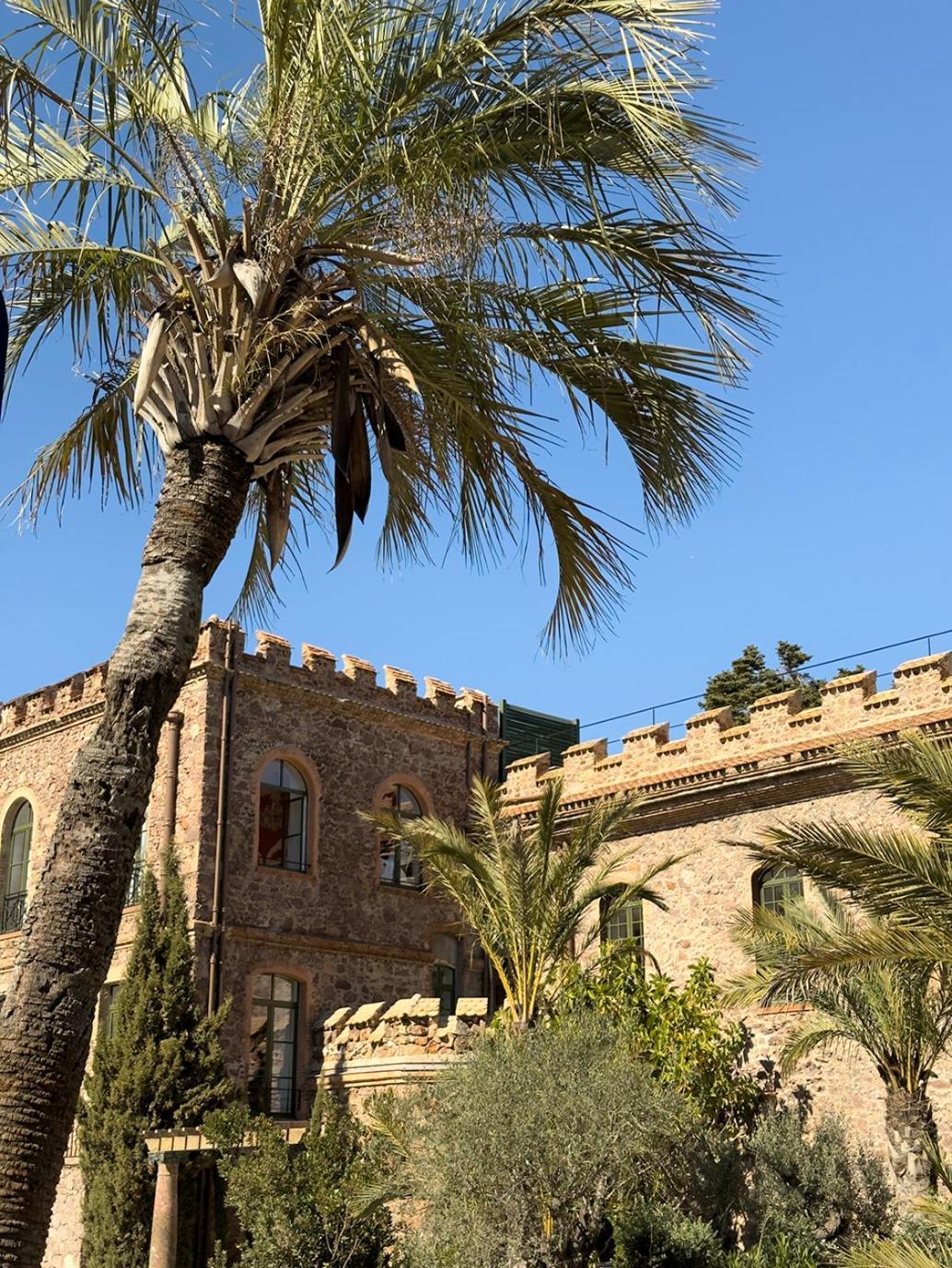 Chateau De Theoule Luaran gambar