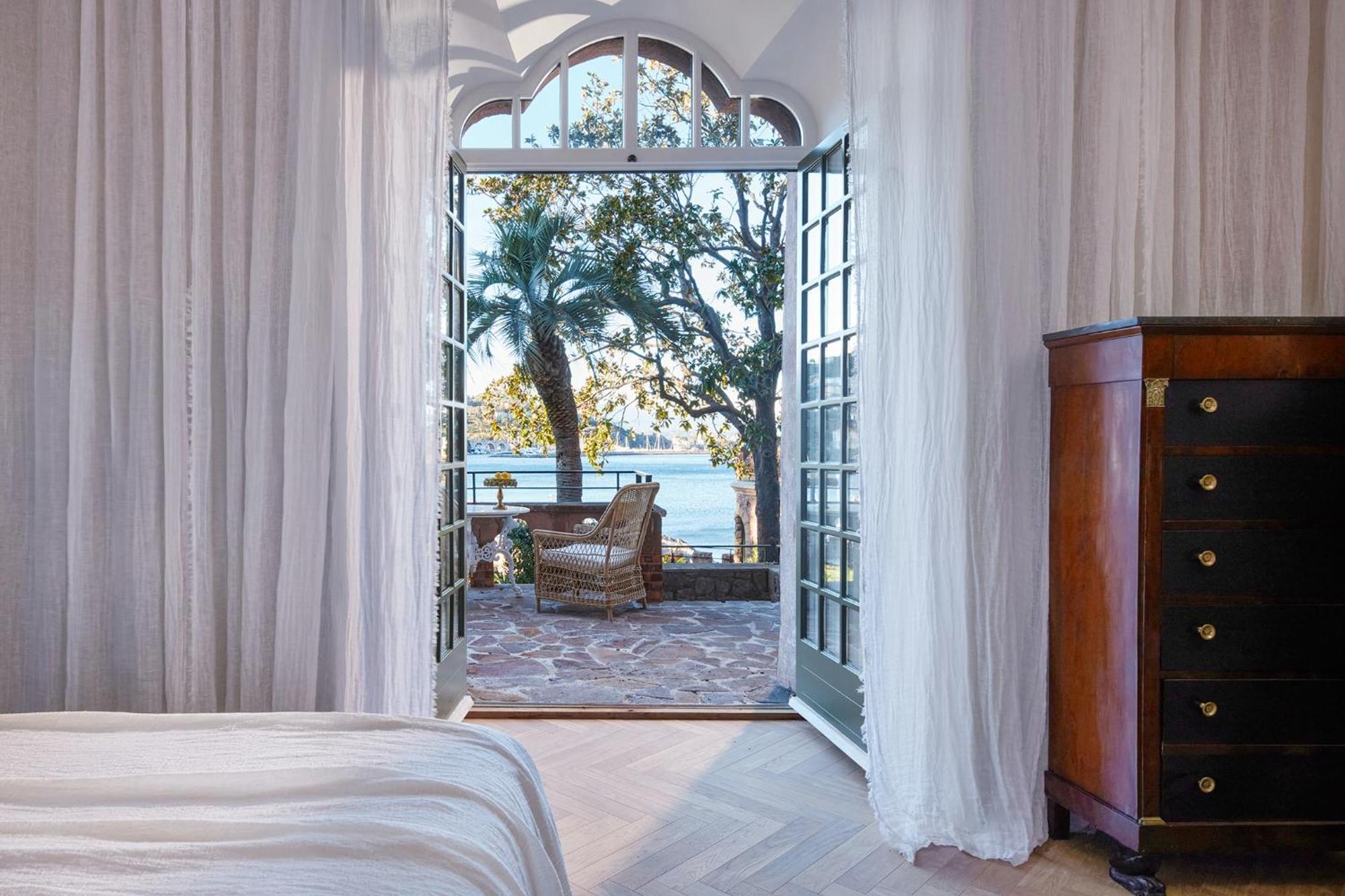Chateau De Theoule Luaran gambar