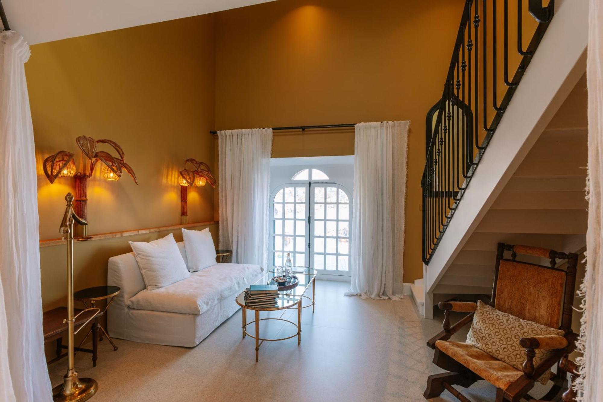 Chateau De Theoule Luaran gambar